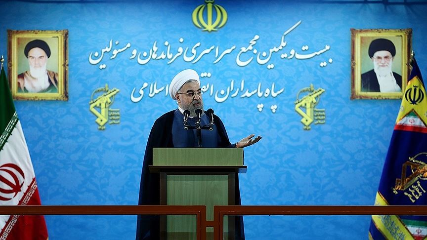 Hasan Ruhani: Sınır şehirlerinden komşu ülkelere indirimli yakıt satılabilmelidir
