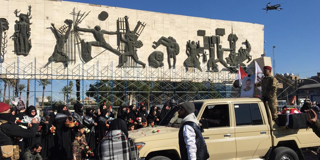 Haşdi Şabi Tahrir Meydanı'nda gösteri düzenledi