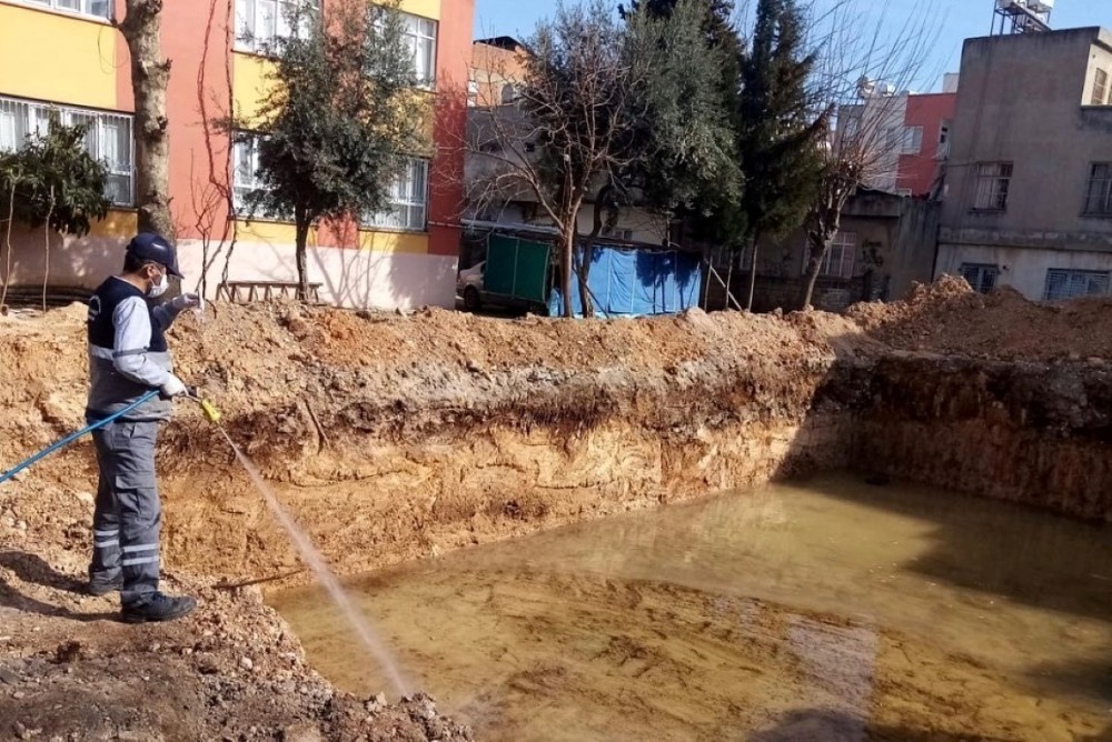 Haşereyle mücadele çalışmalarına devam 