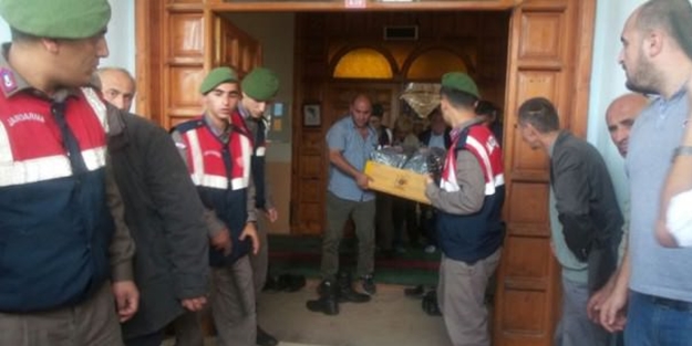 Hasımlarına camide saldırdı!