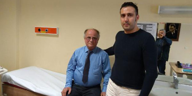 Hasta da doktor da şok oldu! Böbreklerinden 'geyik boynuzu' şeklinde taşlar çıktı