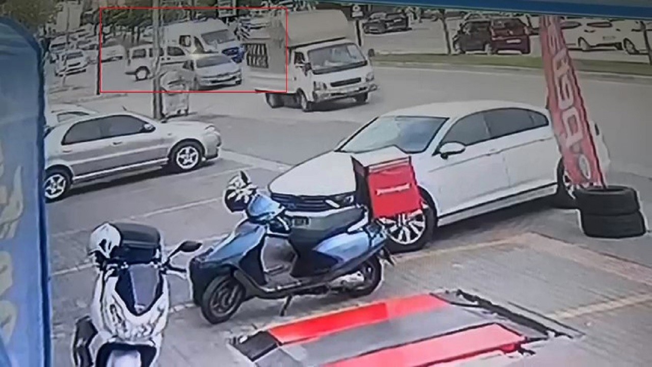 Hasta taşıyan ambulans kaza yaptı!