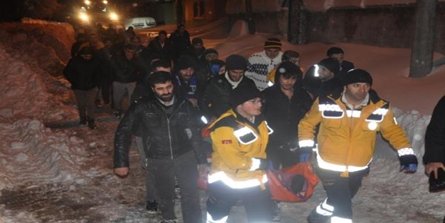  Hastalanan İmam ve bebek için seferberlik