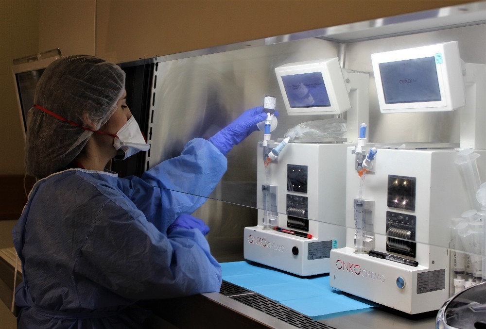 Hastalara el değmeden ilaç hazırlama dönemi 