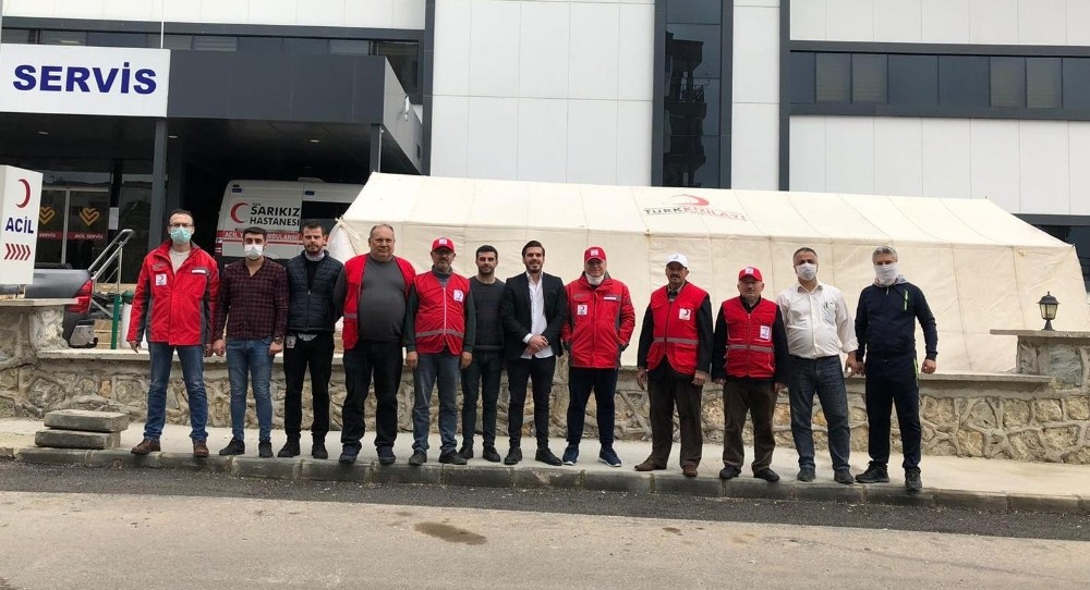 Hastane önüne korona virüs önlem çadırı kuruldu 