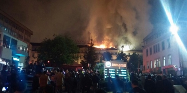 Hastane'de korkutan yangın!