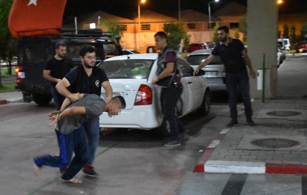 Hastaneden suçlu kaçırmak isteyenlere operasyon 