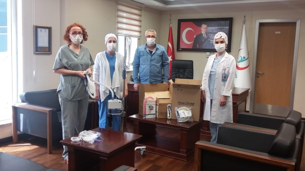Hastanelere 2 adet yüksek akımlı oksijen cihazı bağışı 