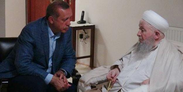 Hastaneye kaldırılan Mahmut Ustaosmanoğlu Hazretleri'nin son durumuna ilişkin açıklama