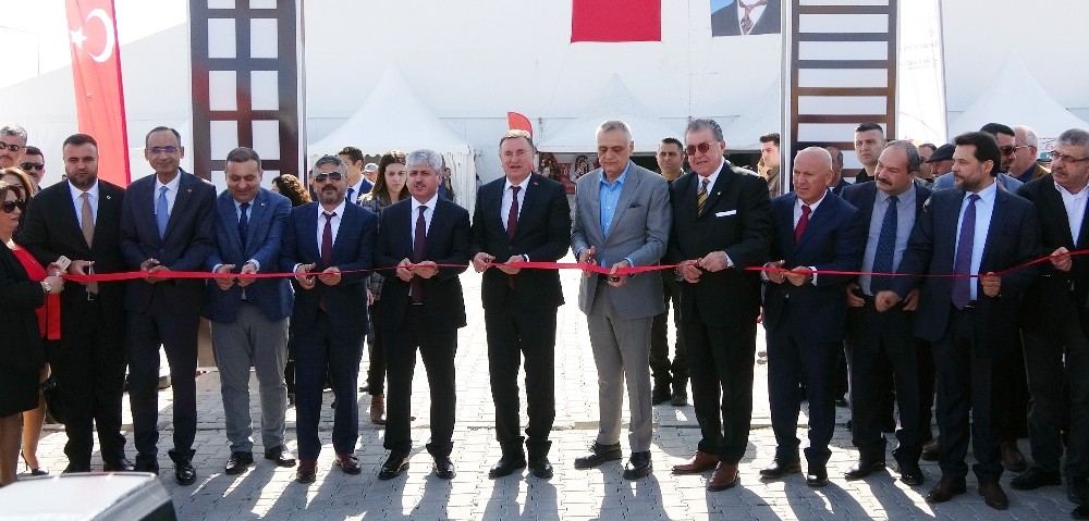 Hatay’da 4. Yapı, İnşaat ve Dekorasyon Fuarı açıldı 