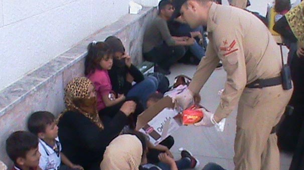 Hatay'da 46 kaçak göçmen yakalandı