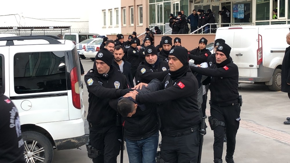 Hatay’da 800 polisle uyuşturucu operasyonu 
