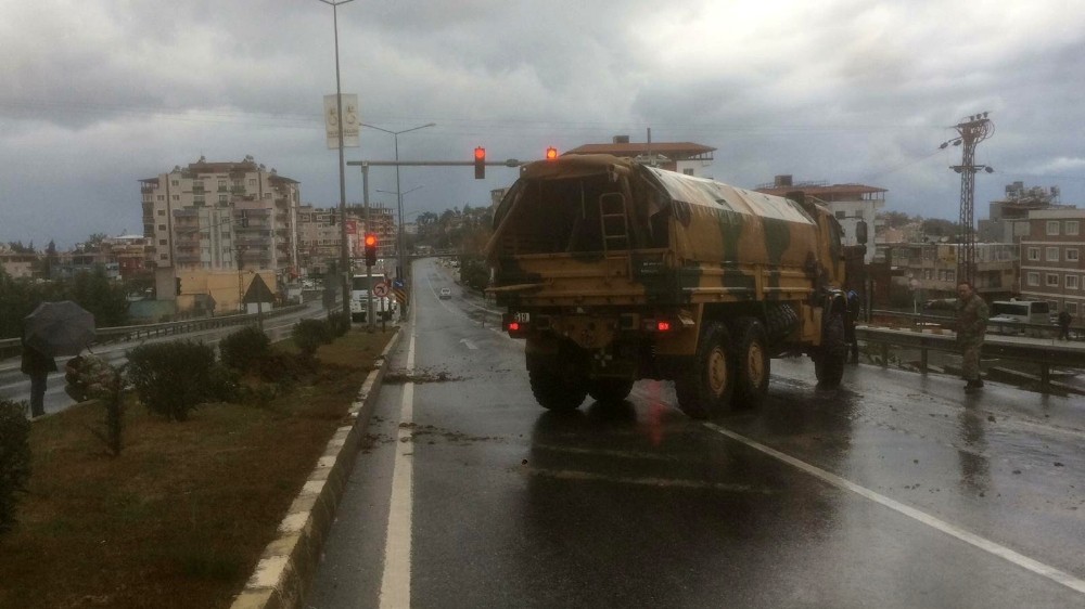 Hatay’da askeri araç kaza yaptı: 1 yaralı 