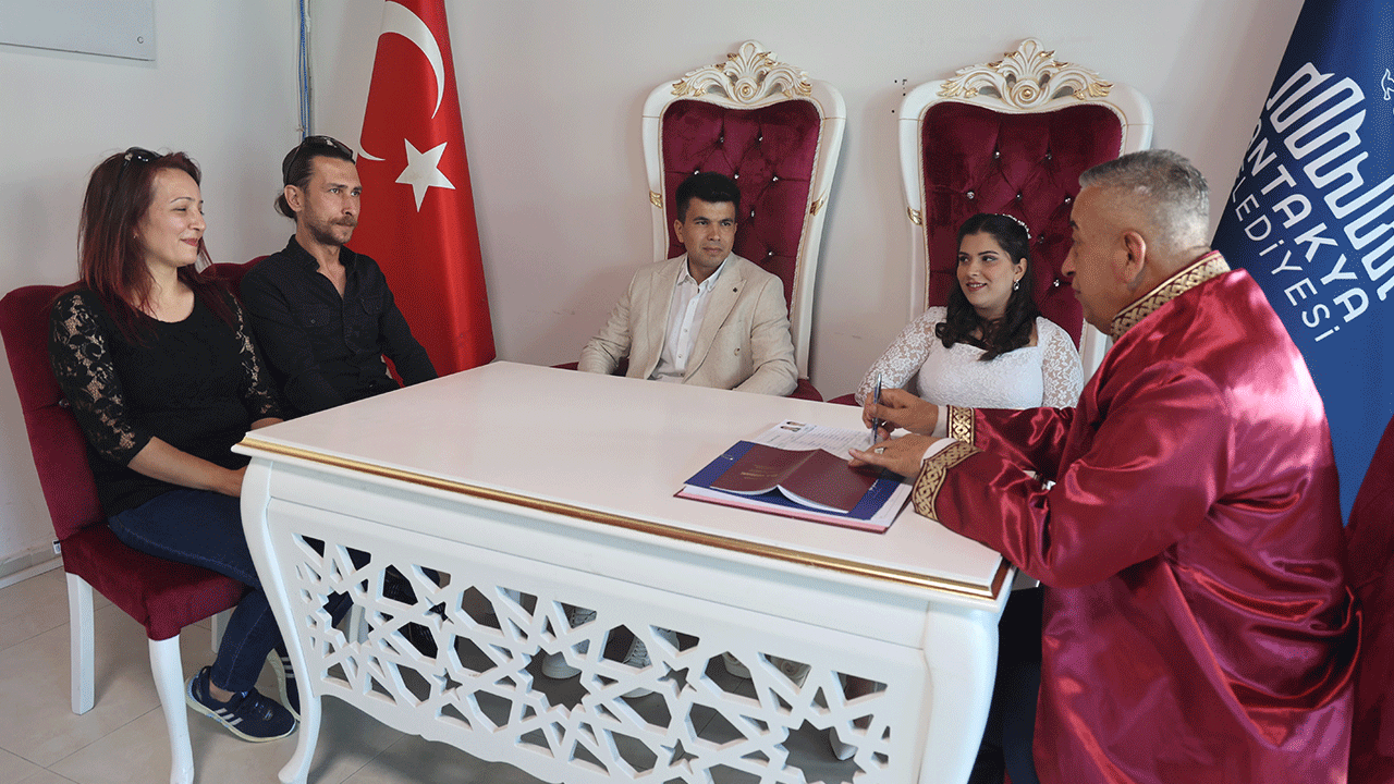 Hatay'da rakamların nikahı: 05.05.2025 için nikah kuyruğu
