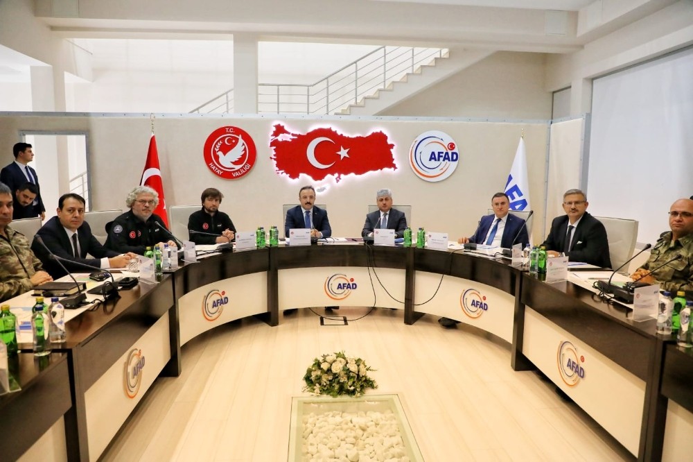 Hatay’da sınırdaki gelişmeleri değerlendirme toplantısı 