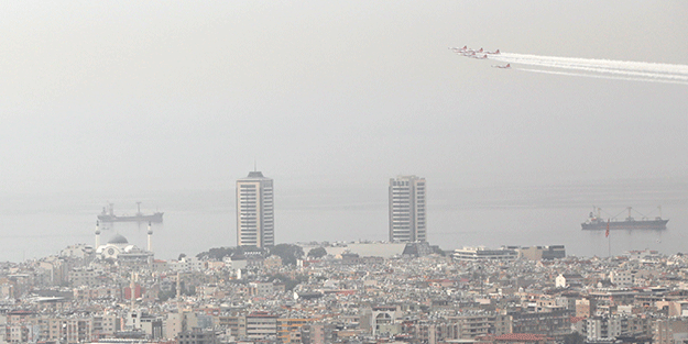 Hatay'dan peş peşe havalandılar! Türk Yıldızları...