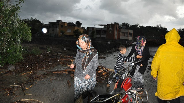 Hatay'ı şiddetli yağış sonrası sel vurdu