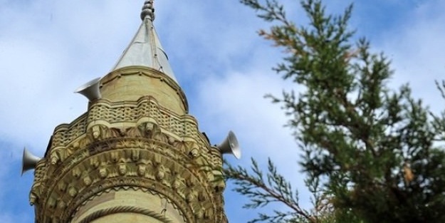 Hatıra olarak minareyi götürdüler