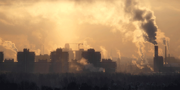 Hava kirliliği yüzünden okulları tatil ettiler