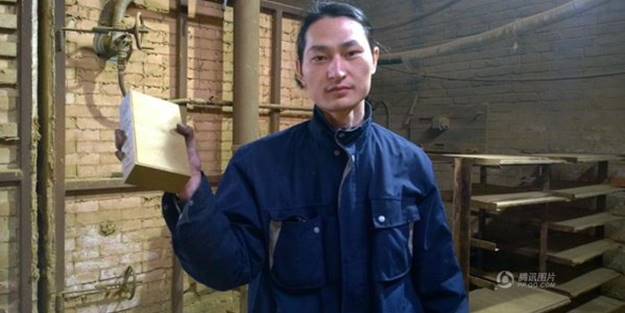 Hava kirliliğinden tuğla yaptı