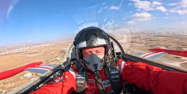 Hava Kuvvetleri Komutanı HÜRJET ile ilk uçuşunu yaptı