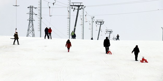 Havalar ısındı, Küpkıran Kayak Merkezi'nde kayak sezonu tamamlandı