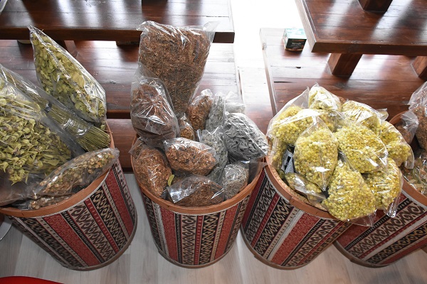 Havalar soğudu vakalar arttı! İşte öksürükle vedalaşmanızı sağlayacak o bitki