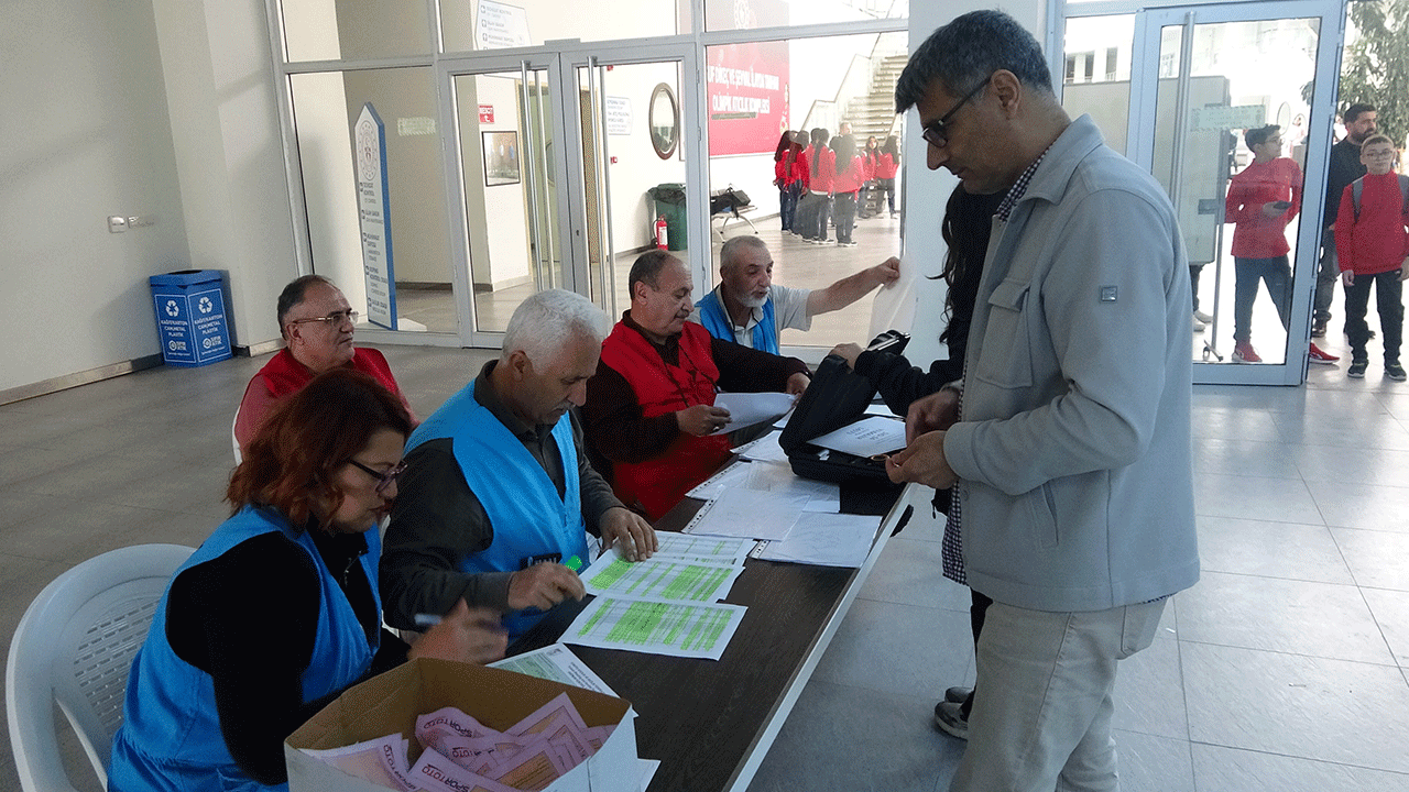 Havalı silahlar Türkiye Şampiyonası Mersin’de başladı