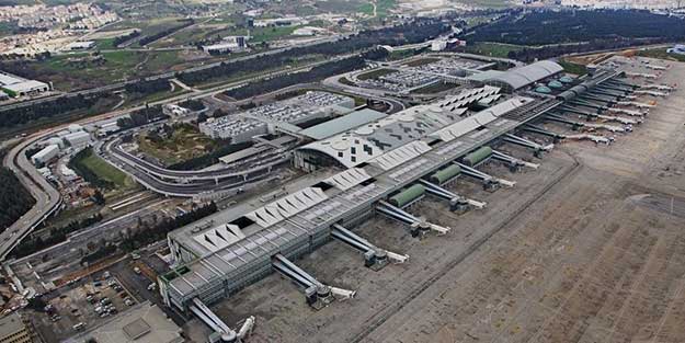 Havalimanında TNT 'şakası' 4 saat rötara neden oldu!