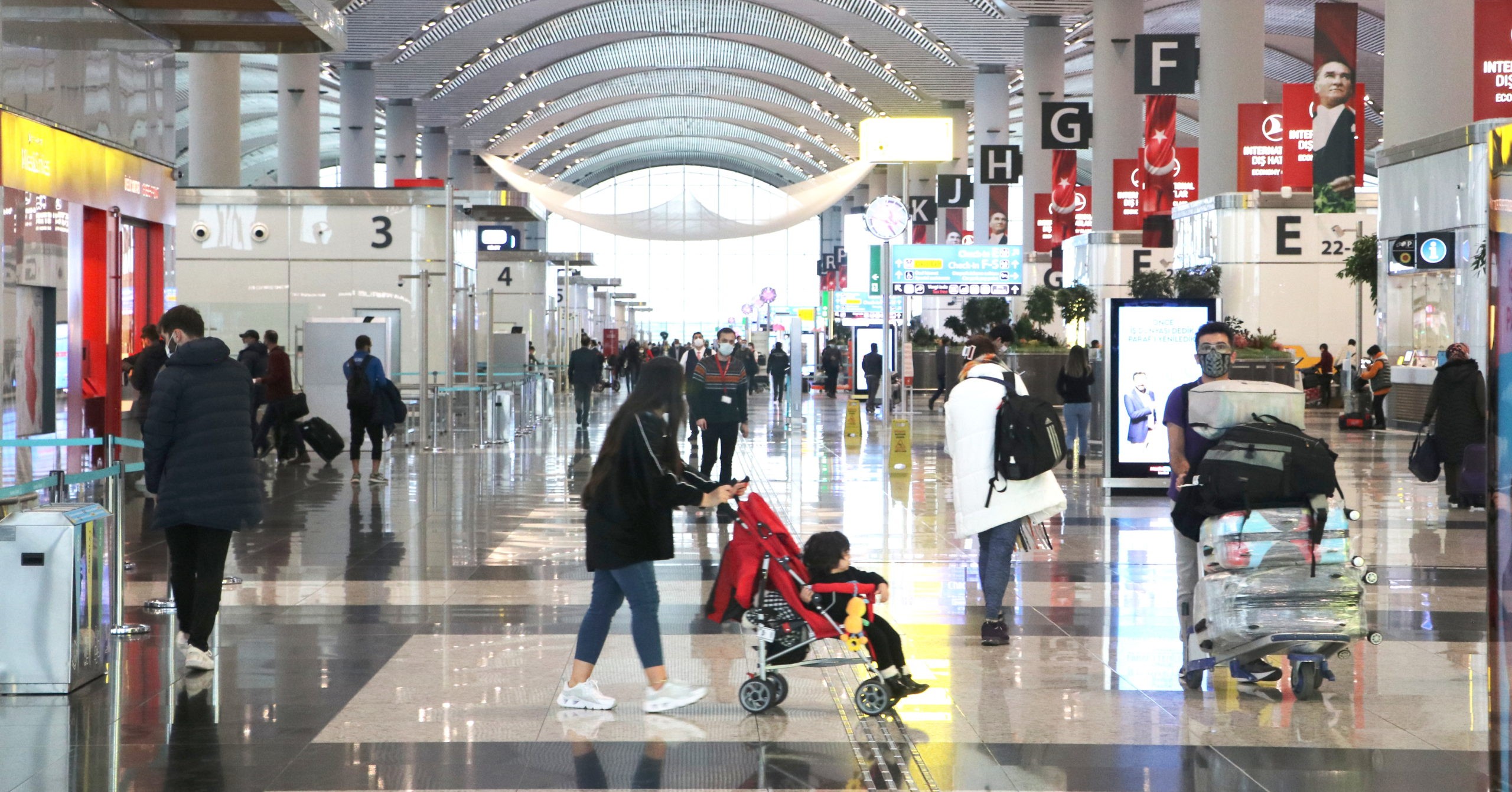 Havalimanlarında ocakta 5,2 milyon yolcu ağırlandı