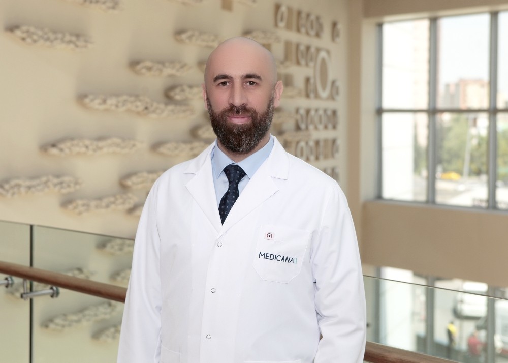 “Havuz ve deniz göz enfeksiyonlara neden olabilir” 