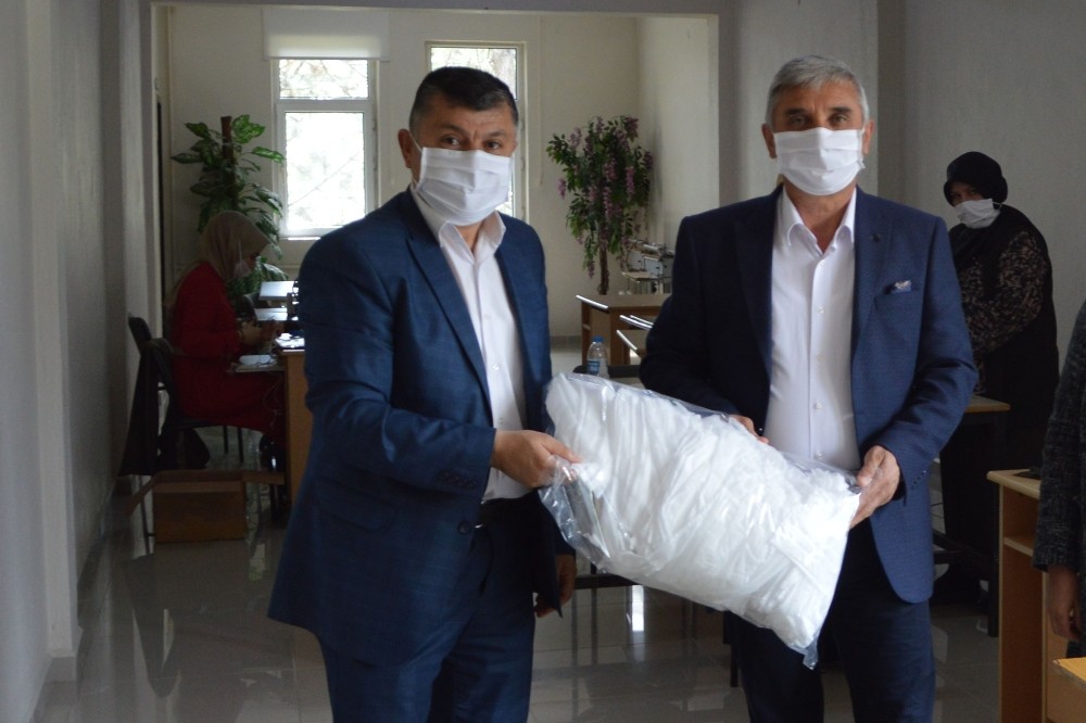 Havza Halk Eğitim Merkezinden maske desteği 