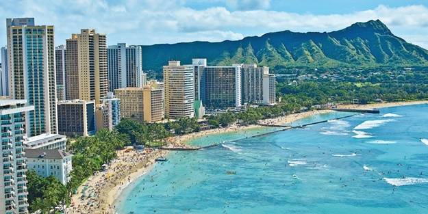 Hawaii'de içme suyuna jet yakıtı sızdı, binlerce kişi hastanelik oldu!