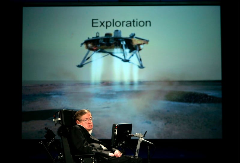 Hawking’in evdeki solunum cihazı hastaneye bağışlandı 