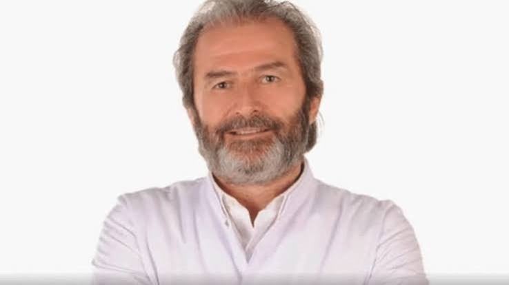 Hayal değil hakikat peşinde