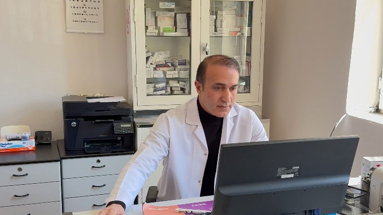 Hayali gerçek oldu! Öğretmenlikten doktorluğa!