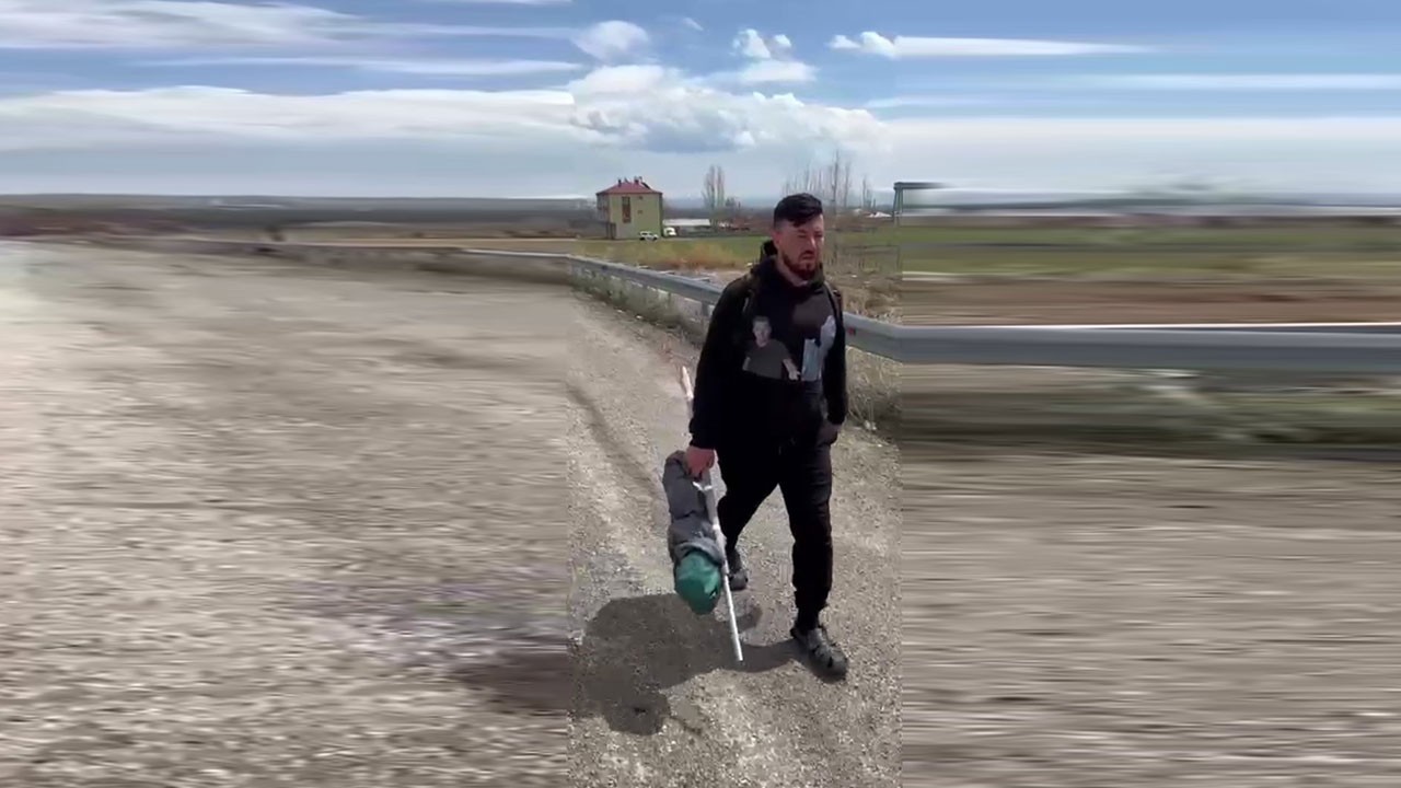 Hayali yarım kaldı! Iğdır'dan İstanbul'a 55 günde yürüdü