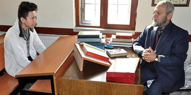 Hayatını Kur'an'a adadı