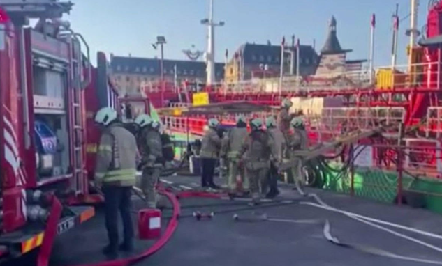 Haydarpaşa’da korkulu dakikalar! Yakıt ikmal gemisinde yangın çıktı