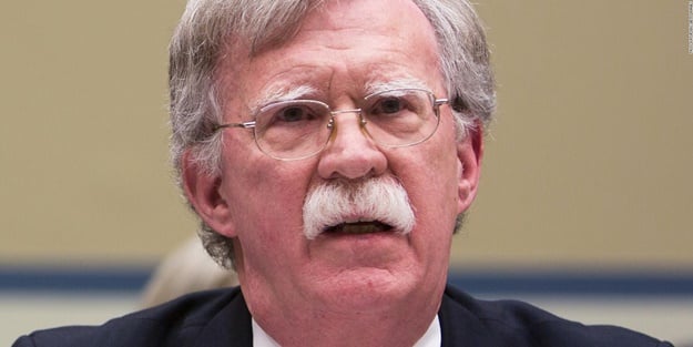 Bolton tehdit savurdu: Guaido'ya saldırı olursa...