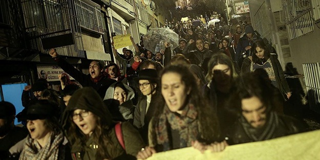 'Hayır' provokatörleri sokağa çıktı