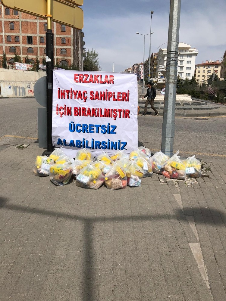 Hayırsever ihtiyaç sahipleri için 9 noktaya 500 adet yardım paketi bıraktı 