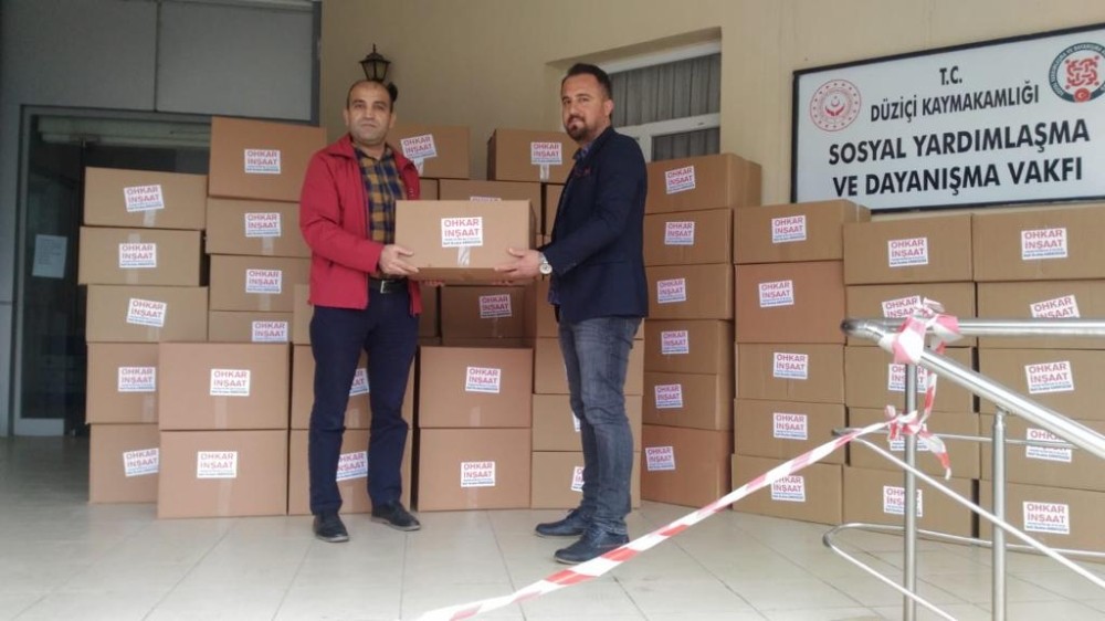 Hayırsever iş adamından gıda yardımı 
