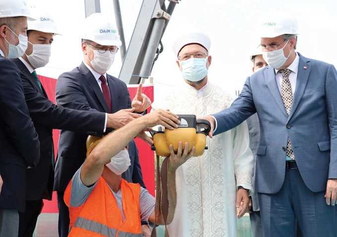 Hayırsever iş insanı 16 derslikli okul yaptırıyor
