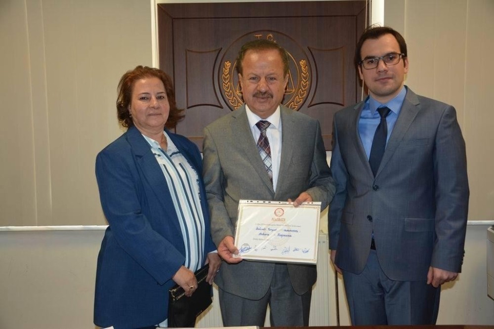 Haymana Belediye Başkanı Turgut mazbatasını aldı 