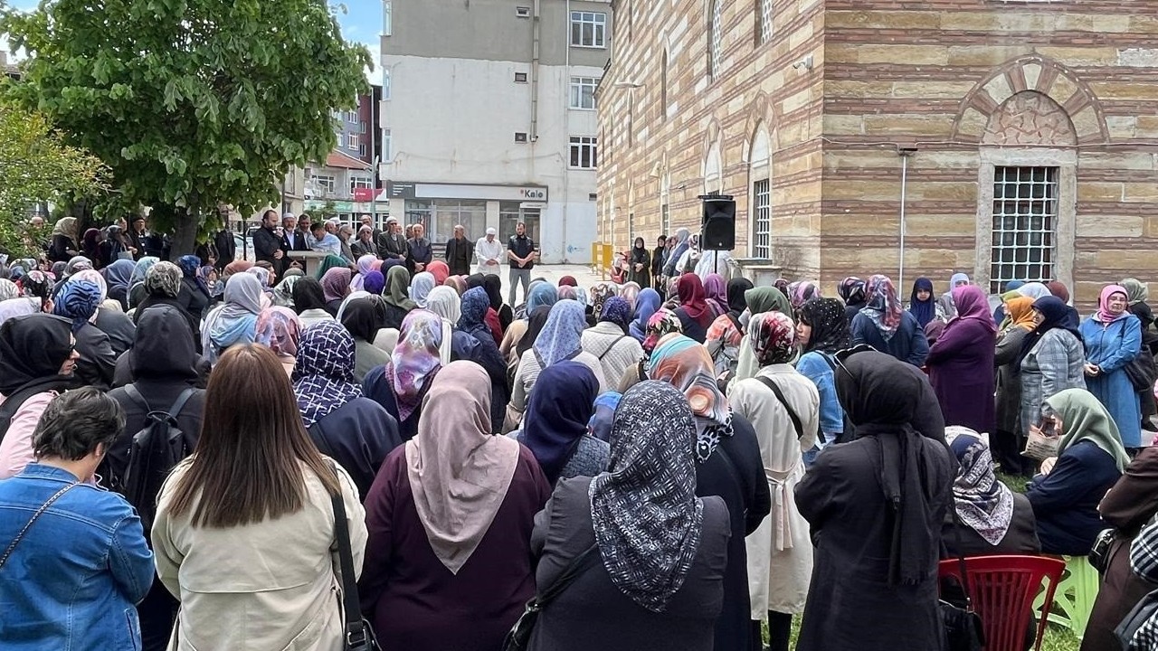 Hayrabolu’da hacı adayları dualarla uğurlandı