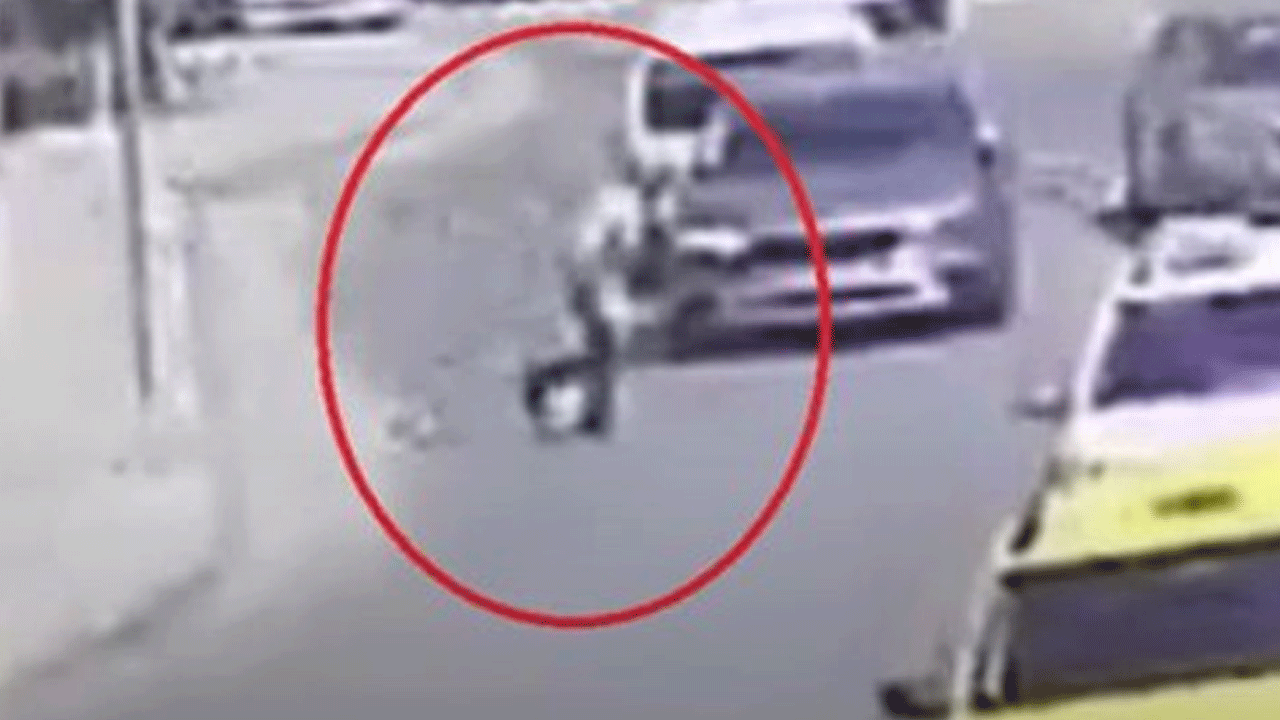 Hayrete düşüren kaza! Hiçbir şey olmamış gibi yoluna devam etti!