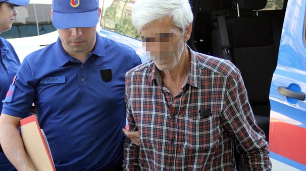 Hayvanı dövmesine engel olan eşine kabusu yaşattı