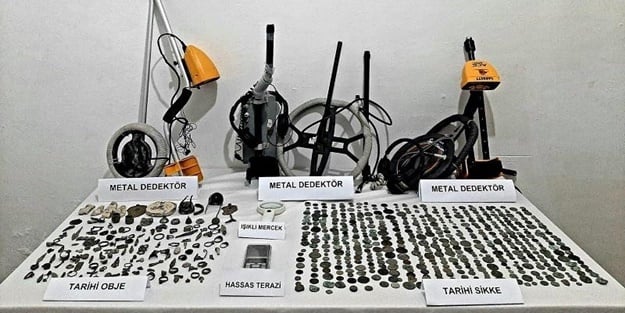 Hazine avcılarına geçit yok! Çok sayıda tarihi eser ele geçirildi