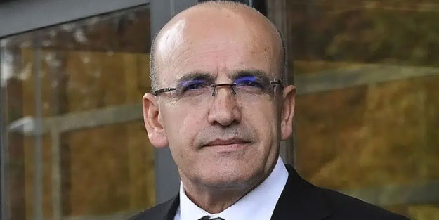 Hazine ve Maliye Bakanı Mehmet Şimşek'ten kredi kartı açıklaması! Sınırlama getirilecek mi?